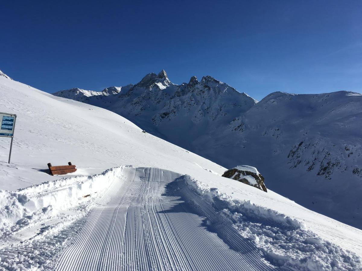 Chesa Viletta La Punt-Chamues-ch Exteriör bild