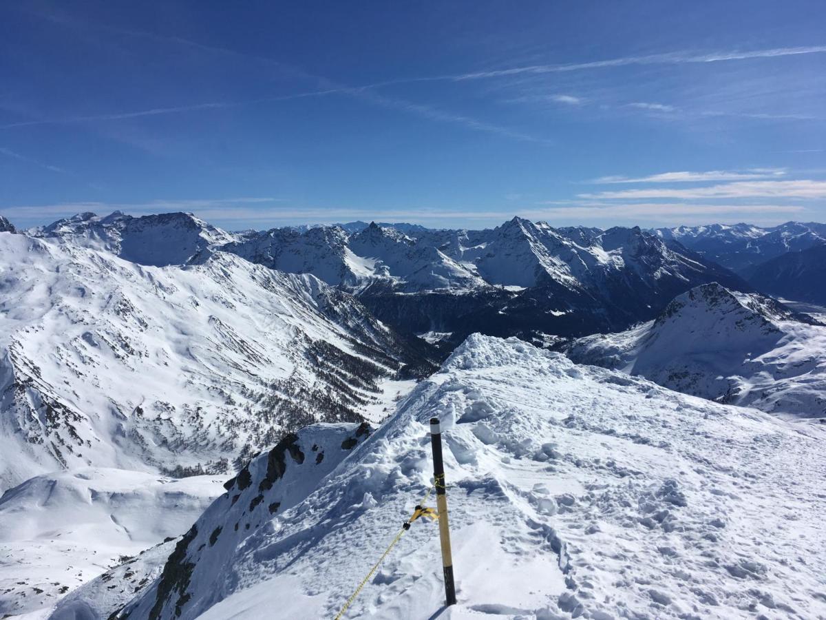 Chesa Viletta La Punt-Chamues-ch Exteriör bild